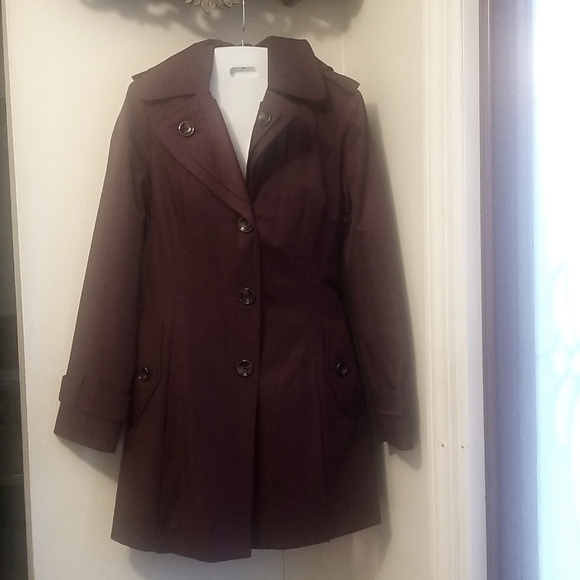 NWOT London Fog Trench coat - Picture 1 of 12